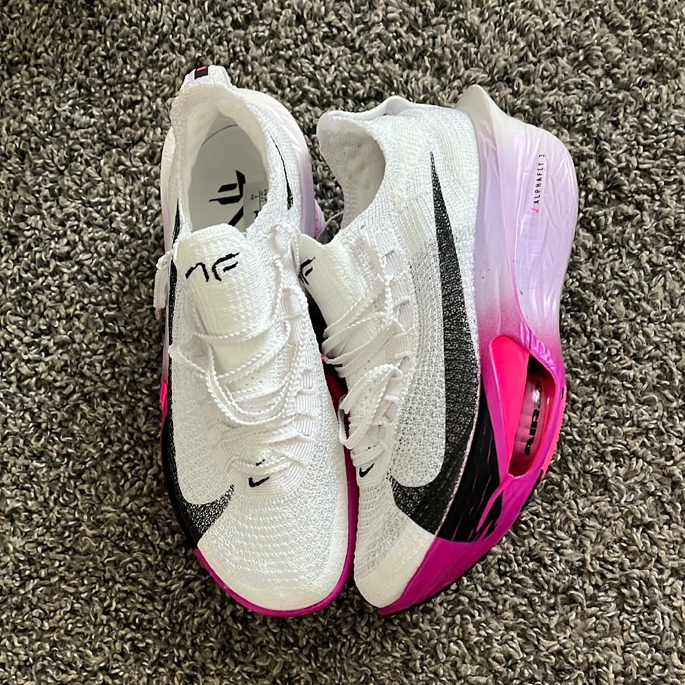 Women’s Nike Alphafly 3 (size 7)
